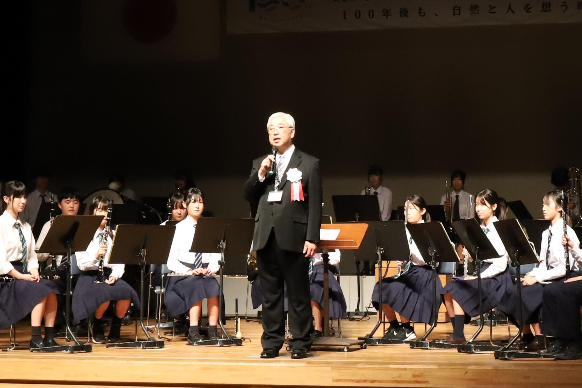 副町長のご挨拶