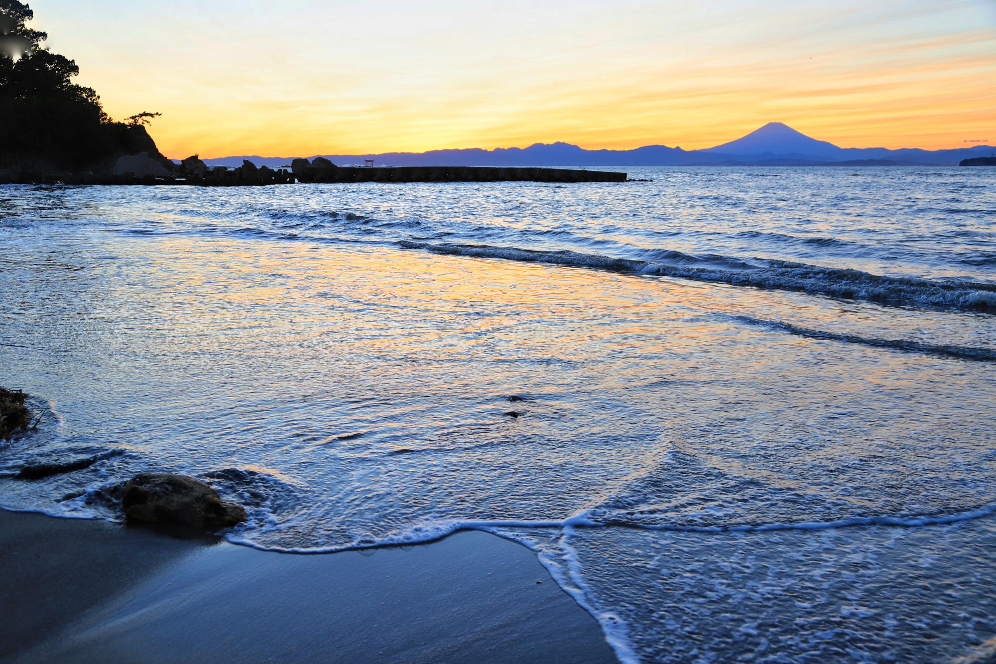 森戸海岸の景色