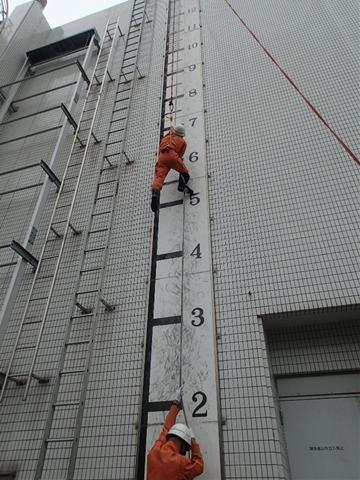 ロープ応用登はん訓練の写真