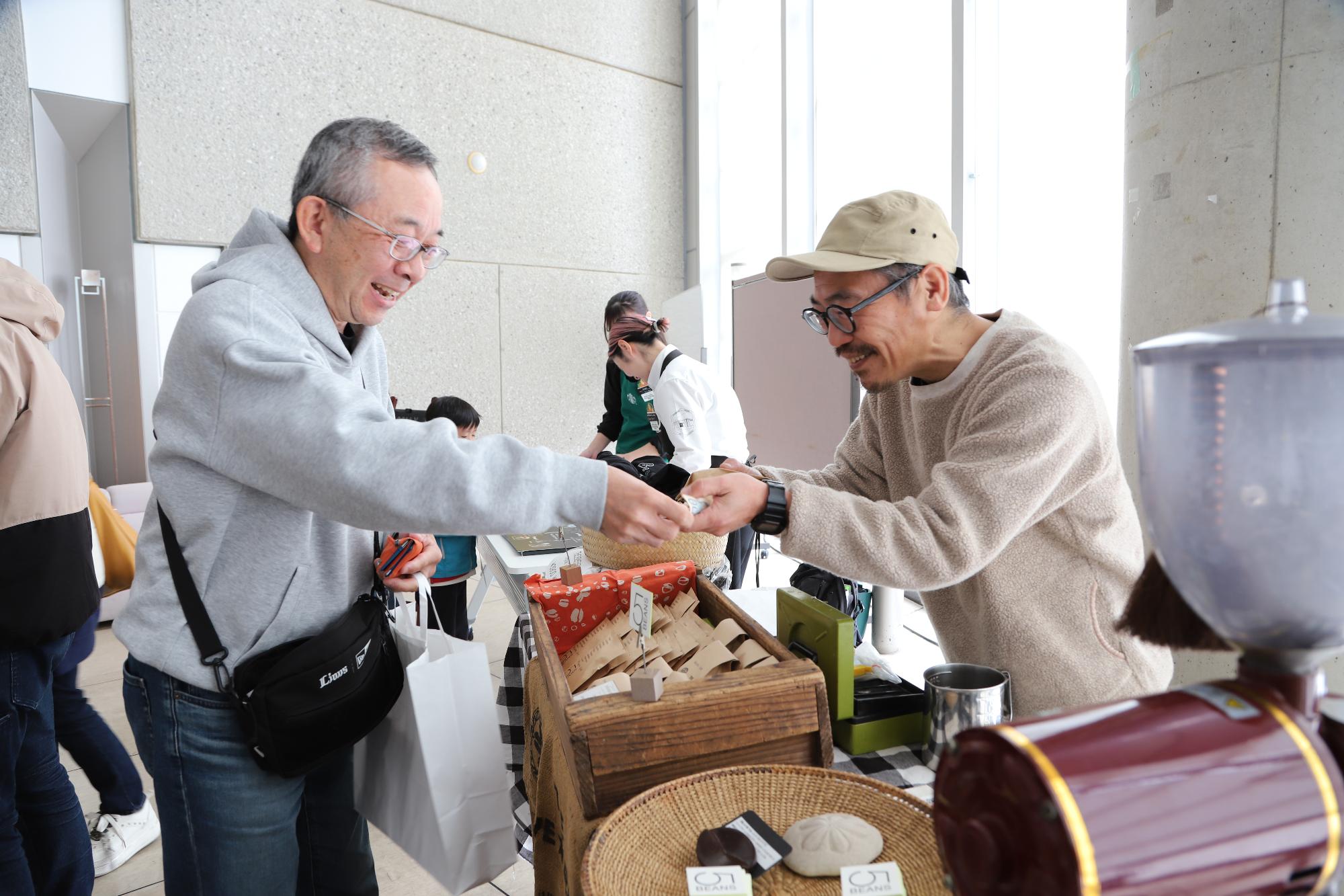 事例発表の後に実際にコーヒーを購入！