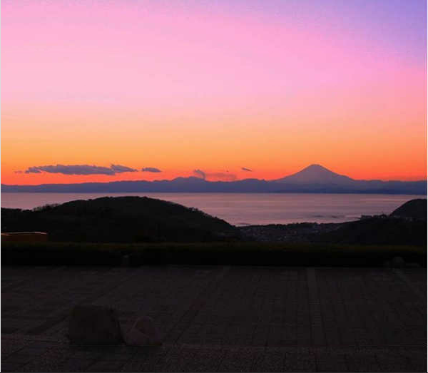 湘南国際村グリンパークからの夕日