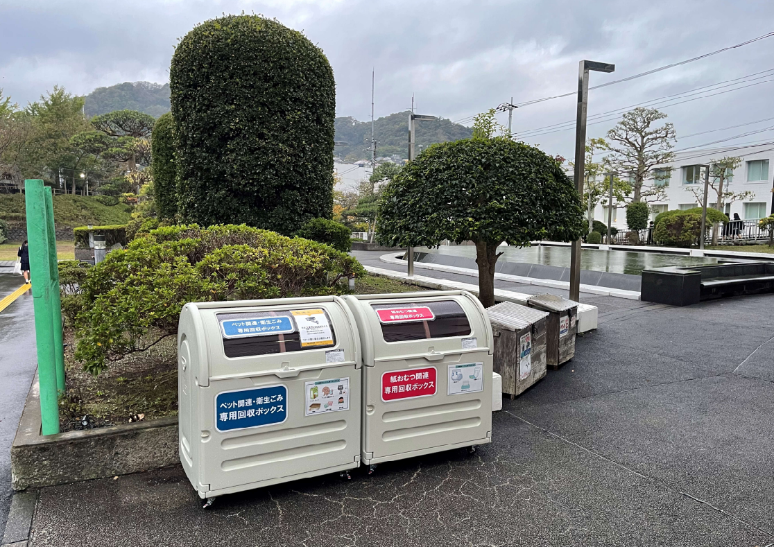 役場にある紙おむつ回収ボックス