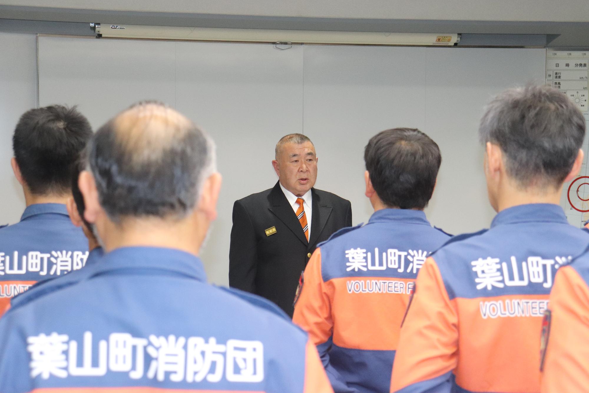 R8年度団辞令交付式02