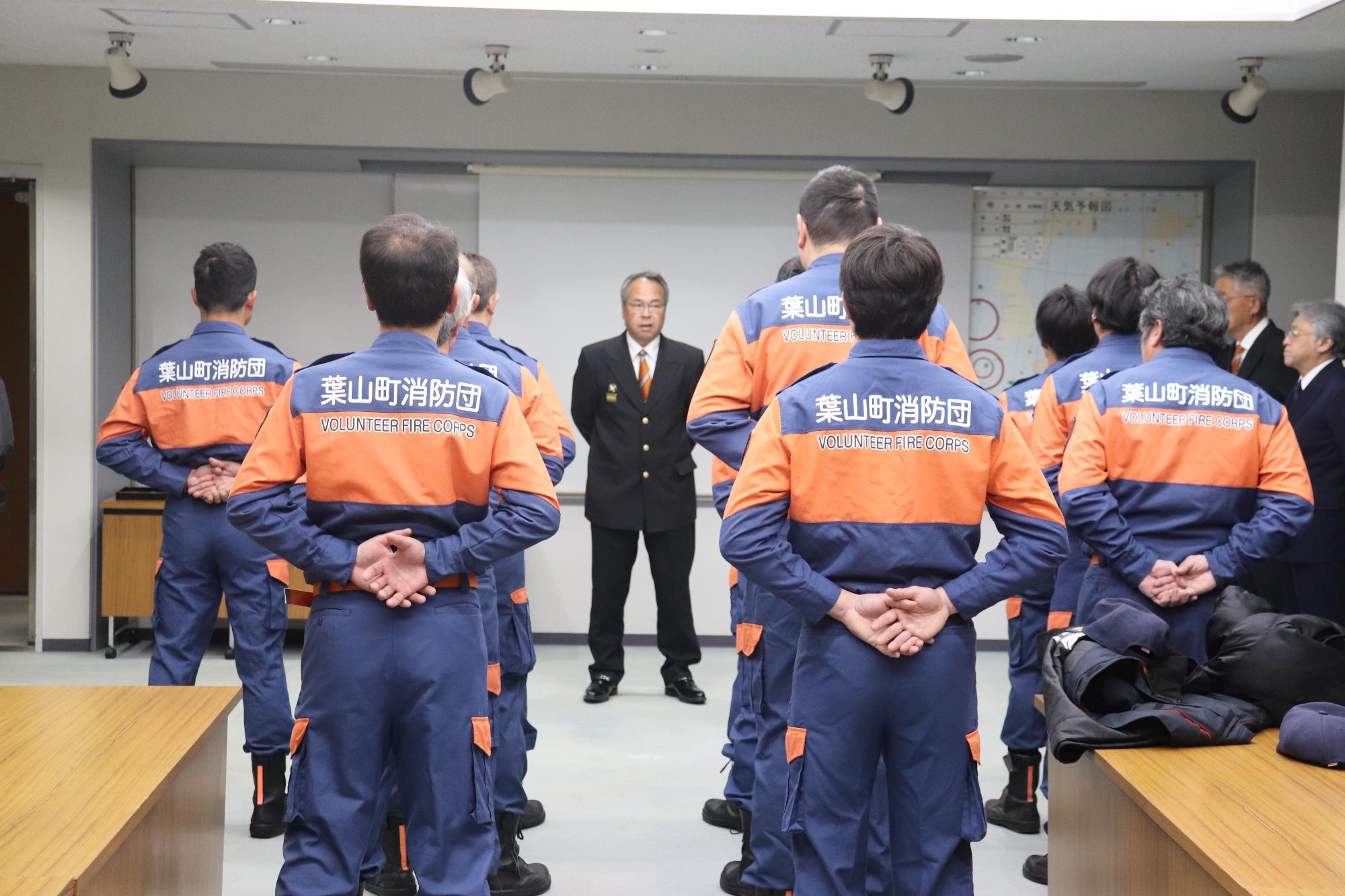 令和7年度4月辞令交付03