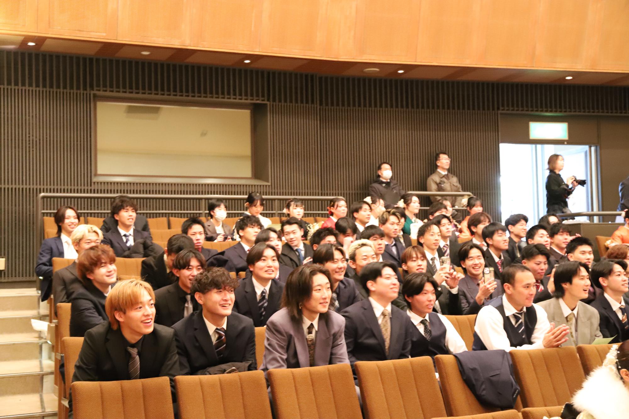 二十歳のつどい写真1