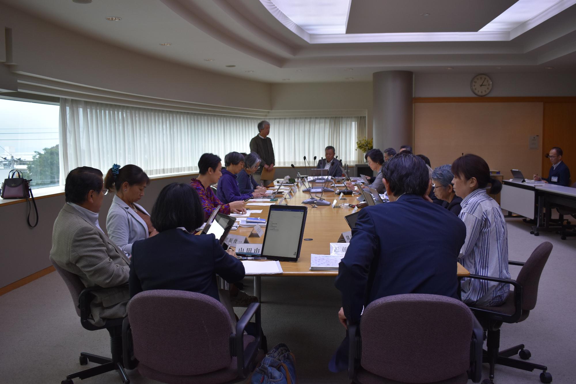 葉山芸術祭実行委員会との意見交換の様子