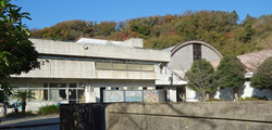 葉山町立葉山中学校